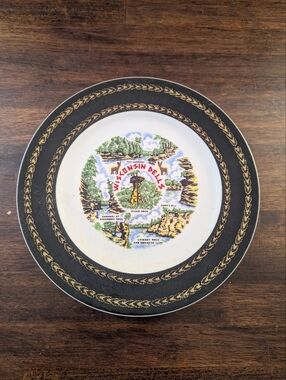 Wisconsin Dells Souvenir Plate Vintage
